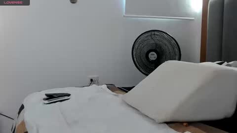 Snapshot of adambrocs1 chatting on September 2025 10:11:02 PM adambrocs1 online show from September 2025 10:11:02 PM