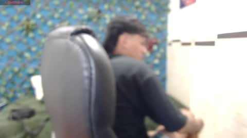 Adam online show from December 2024 04:33:02 AM