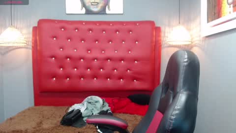 Adam online show from January 2025 04:39:02 AM