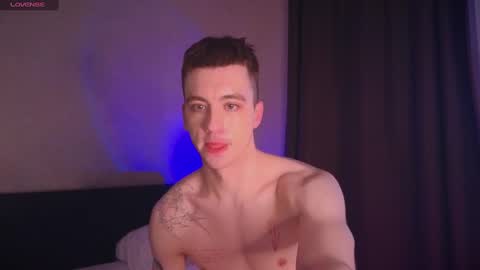 Hi Im Adam Glad to see u here 3 And its my first day online show from January 2025 01:02:01 PM