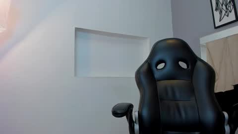 Adams Bobby online show from February 2026 11:42:02 AM