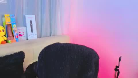 adamsniki online show from September 2025 02:16:01 AM