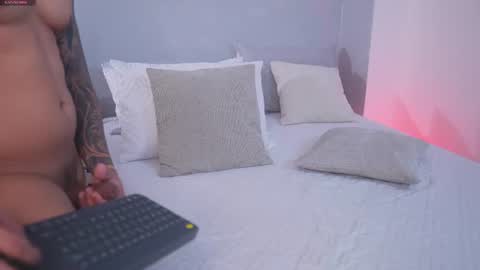 Snapshot of adan_johns chatting on July 2026 01:25:02 PM Adan Johns online show from July 2026 01:25:02 PM