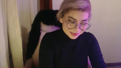 adan_romanoff online show from April 2026 05:30:01 AM