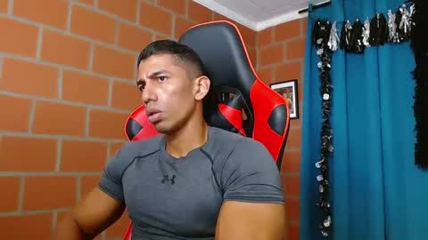 Snapshot of adan_sin1 chatting on December 2024 06:54:02 PM Adan Sin online show from December 2024 06:54:02 PM