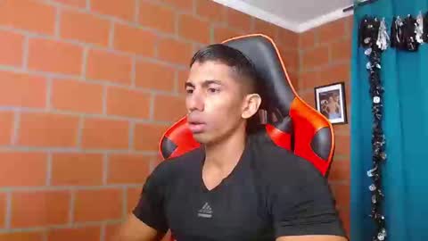 Snapshot of adan_sin1 chatting on December 2024 03:00:02 PM Adan Sin online show from December 2024 03:00:02 PM