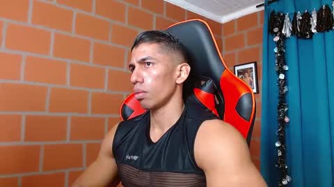Snapshot of adan_sin1 chatting on December 2024 03:05:01 PM Adan Sin online show from December 2024 03:05:01 PM