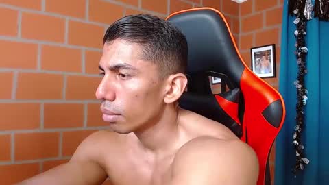Snapshot of adan_sin1 chatting on December 2024 05:11:01 PM Adan Sin online show from December 2024 05:11:01 PM