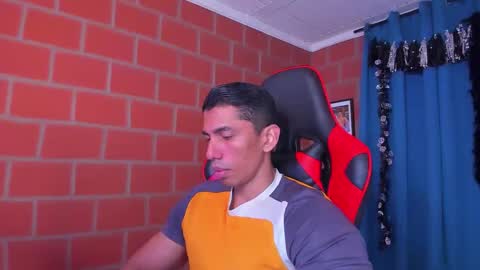 Snapshot of adan_sin1 chatting on March 2025 03:24:02 PM Adan Sin online show from March 2025 03:24:02 PM