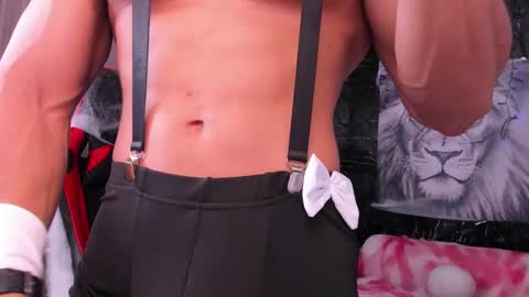 Adan Sin online show from October 2025 04:52:01 PM