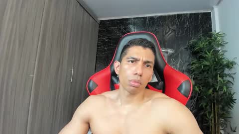 Adan Sin online show from April 2026 07:07:02 PM