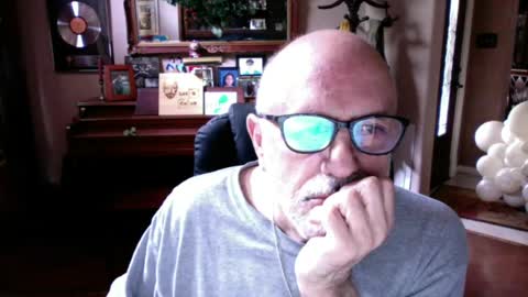 add_me_2 online show from June 2026 07:01:02 PM