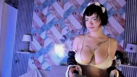 addison_avery online show from July 2026 04:10:02 AM