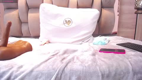 adela chase online show from January 2025 05:17:02 AM