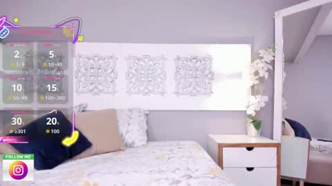 Adela Worsth online show from September 2025 01:16:02 PM