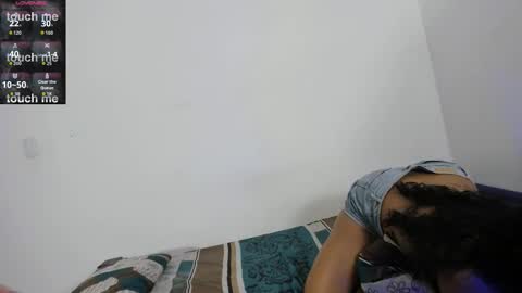 Snapshot of adelaandsharick chatting on November 2025 09:57:02 PM adelaandsharick online show from November 2025 09:57:02 PM