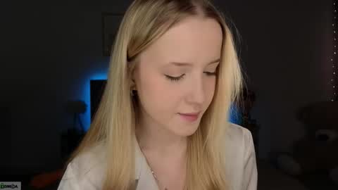 Adele online show from February 2026 09:33:01 PM