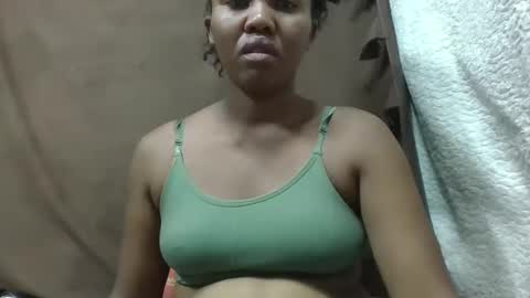 Snapshot of adelealy chatting on February 2025 03:15:01 AM adelealy online show from February 2025 03:15:01 AM