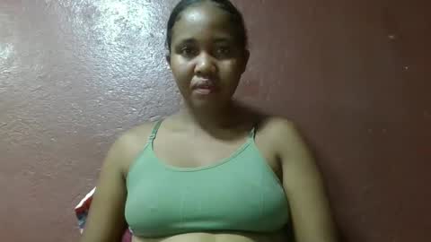 Snapshot of adelealy chatting on February 2025 03:45:01 AM adelealy online show from February 2025 03:45:01 AM