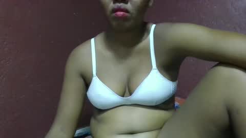 Snapshot of adelealy chatting on February 2025 04:26:01 PM adelealy online show from February 2025 04:26:01 PM