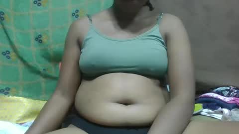 Snapshot of adelealy chatting on March 2025 09:51:02 AM adelealy online show from March 2025 09:51:02 AM