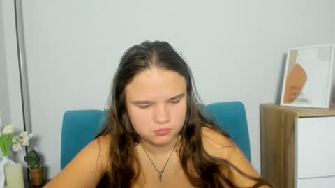 adelecruzz online show from October 2025 07:09:01 AM