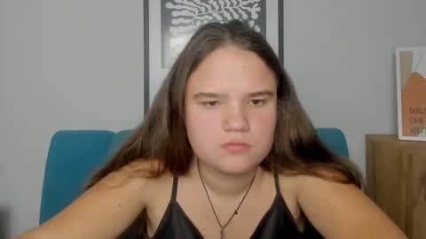 adelecruzz online show from November 2025 01:14:02 PM