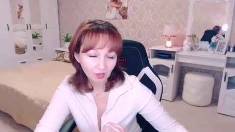 AdeleMoran online show from January 2025 10:35:02 PM