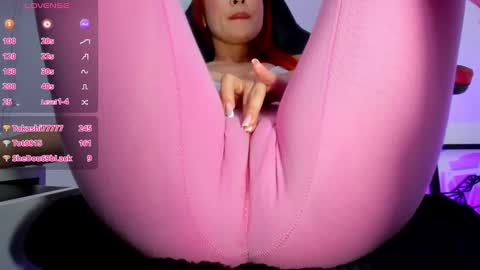 adelinaconte1 online show from February 2025 10:33:01 PM