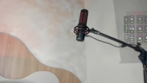 adeline online show from October 2025 07:34:02 PM