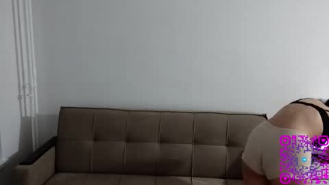 Snapshot of adelinehaefner chatting on February 2026 03:07:01 PM Anna online show from February 2026 03:07:01 PM