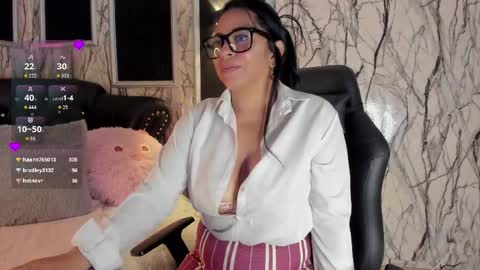 adelinemoretti online show from March 2026 04:46:02 PM