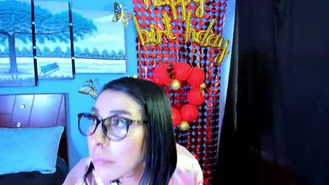Adelle online show from September 2025 06:42:01 PM
