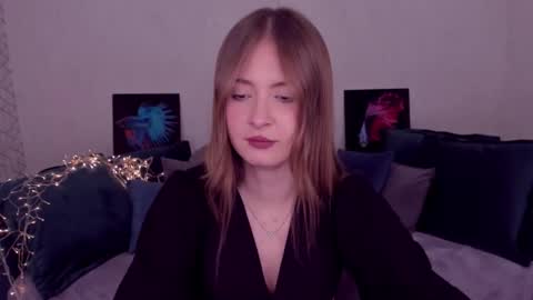 Adel online show from March 2025 04:52:02 PM