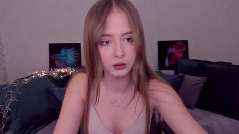 Adel online show from March 2025 05:50:01 PM