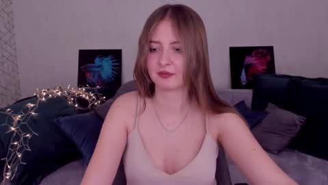 Adel online show from March 2025 06:44:02 PM
