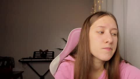 Adell online show from December 2024 10:37:01 PM