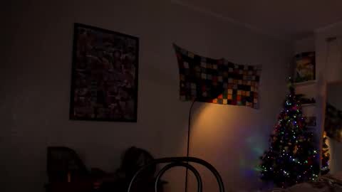 Adell online show from November 2025 11:04:01 PM