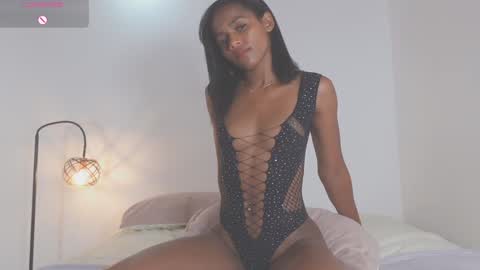 Snapshot of adelyn_x chatting on January 2025 06:19:02 AM instragram adelyn 111 online show from January 2025 06:19:02 AM