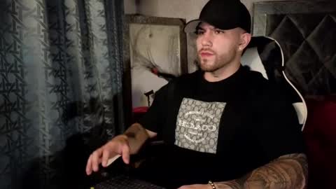 Ades online show from October 2025 03:38:02 AM