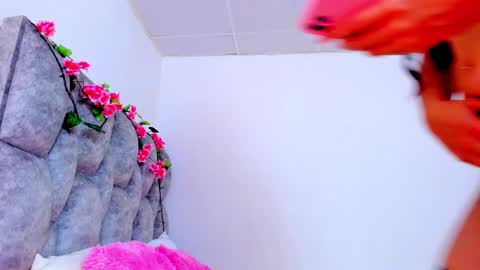   online show from February 2025 10:14:01 PM