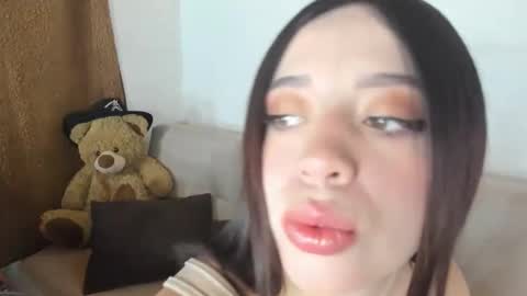 Snapshot of adhara_f chatting on October 2025 10:24:01 AM AdaraForest online show from October 2025 10:24:01 AM