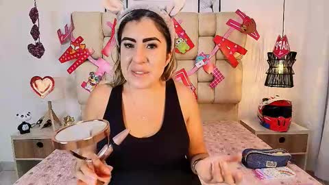 AdharaSmithh online show from September 2025 07:36:02 PM