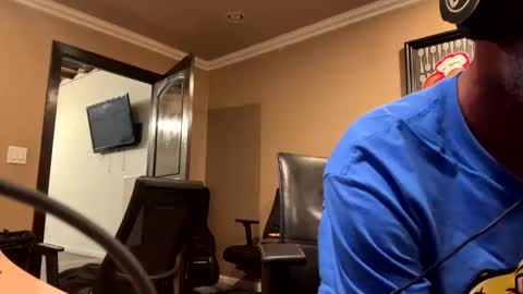 adick_ting online show from November 2025 01:32:01 PM