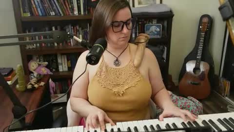 adobe_angel304 online show from December 2024 11:09:02 PM