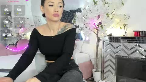 Adona online show from April 2026 05:30:01 AM