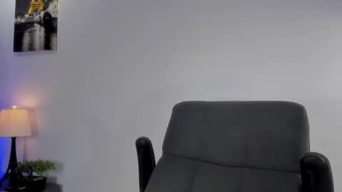 Snapshot of adonis_dlh chatting on March 2025 04:47:01 AM Adonis online show from March 2025 04:47:01 AM