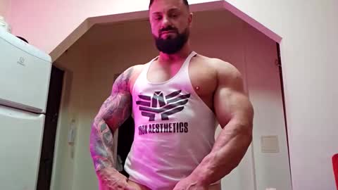 Adonis online show from September 2025 03:38:02 PM