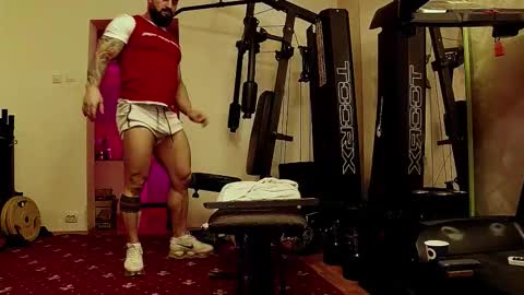 Adonis online show from October 2025 12:00:01 AM