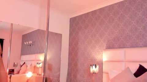 Adonis  online show from October 2025 08:27:02 PM